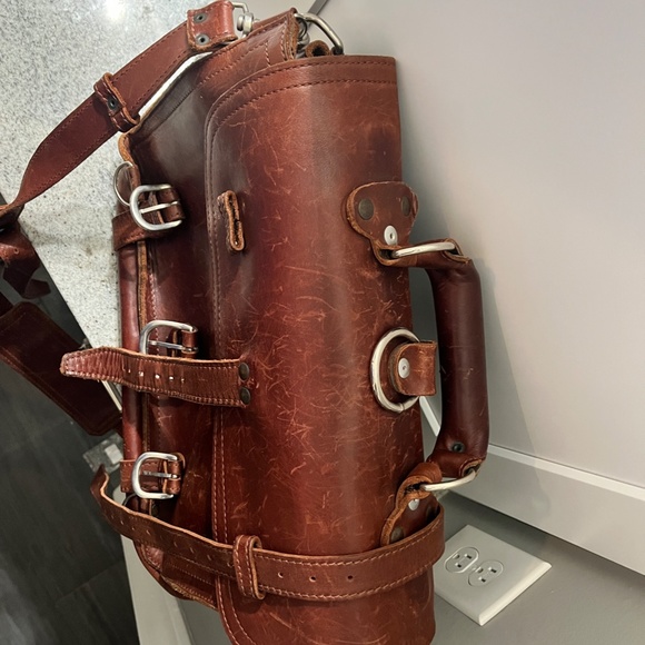 Saddleback Briefcase - Picture 3 of 6